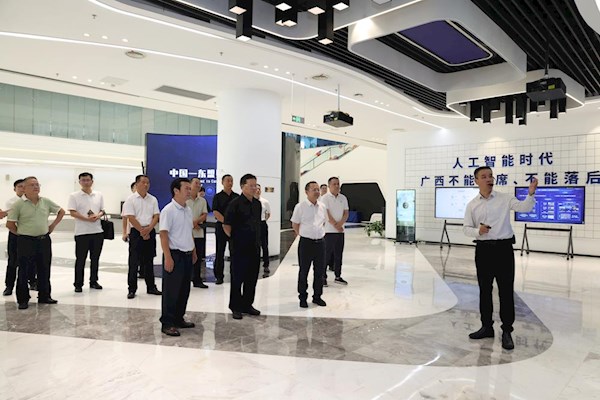 本页围绕「足球投注平台